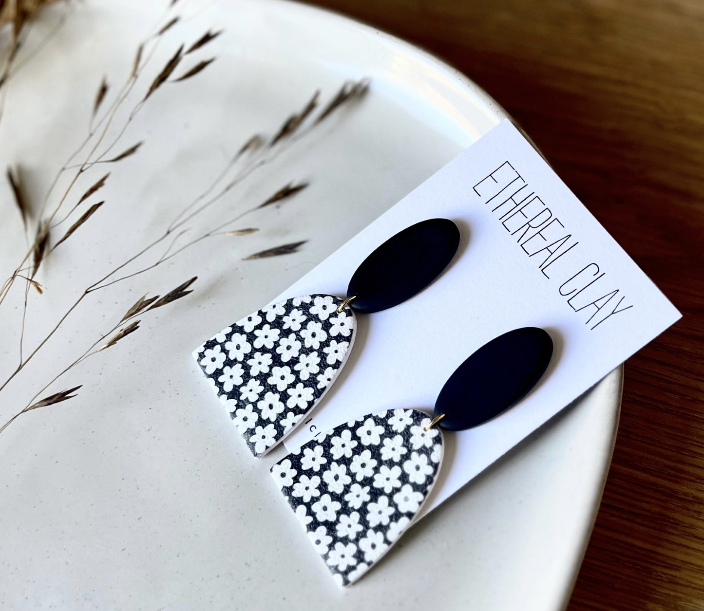 Meg - B&W Floral